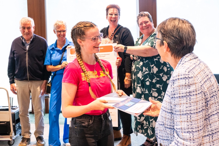 advice handed over to the Commisioner, Mrs. Jetta Klijnsma