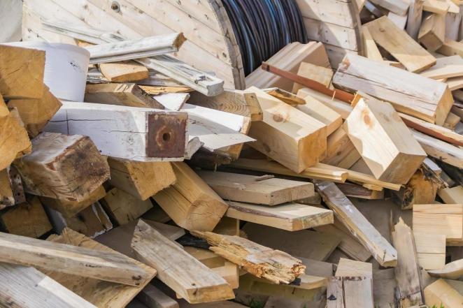 20250506 pile-of-wooden-logs-