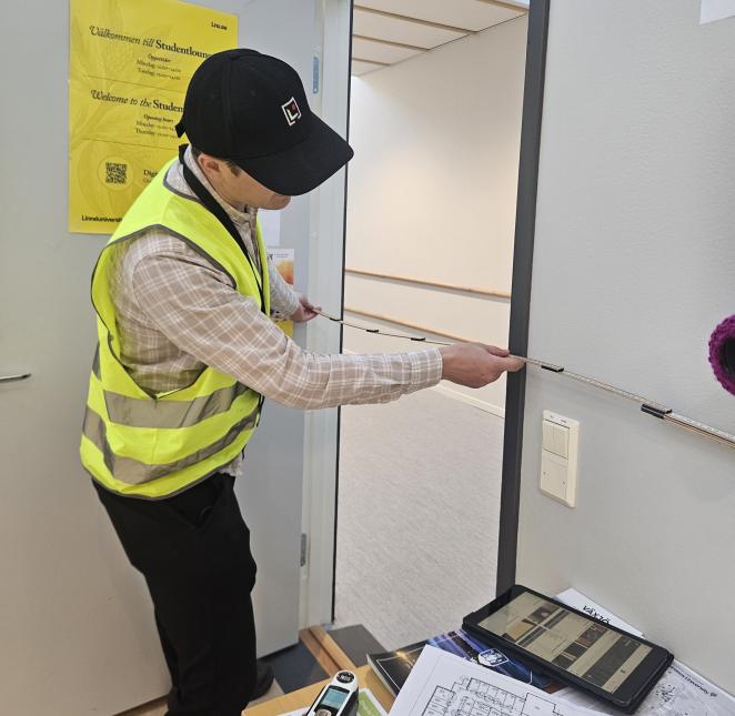 Measuring materials and dimensions