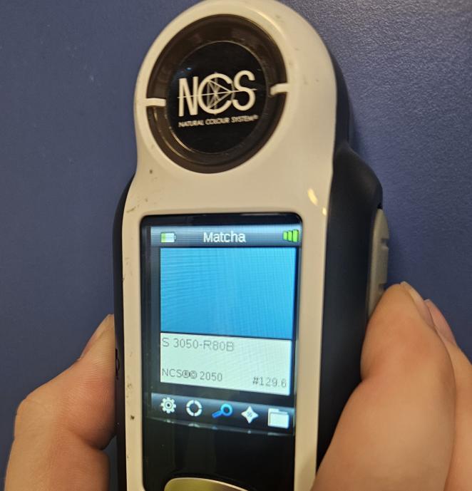 NCS measuring door, colour