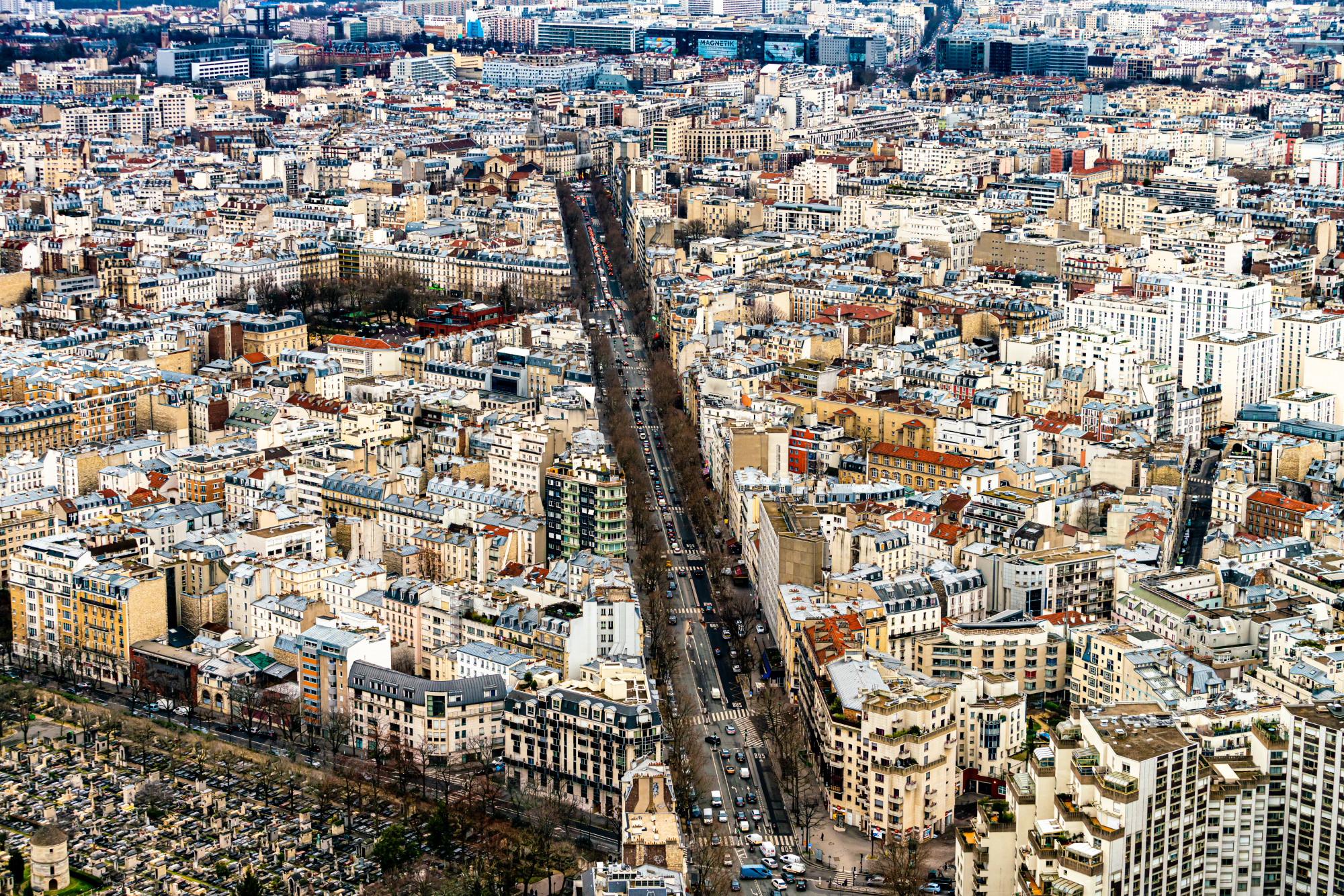 Panoramic view of Paris traffic