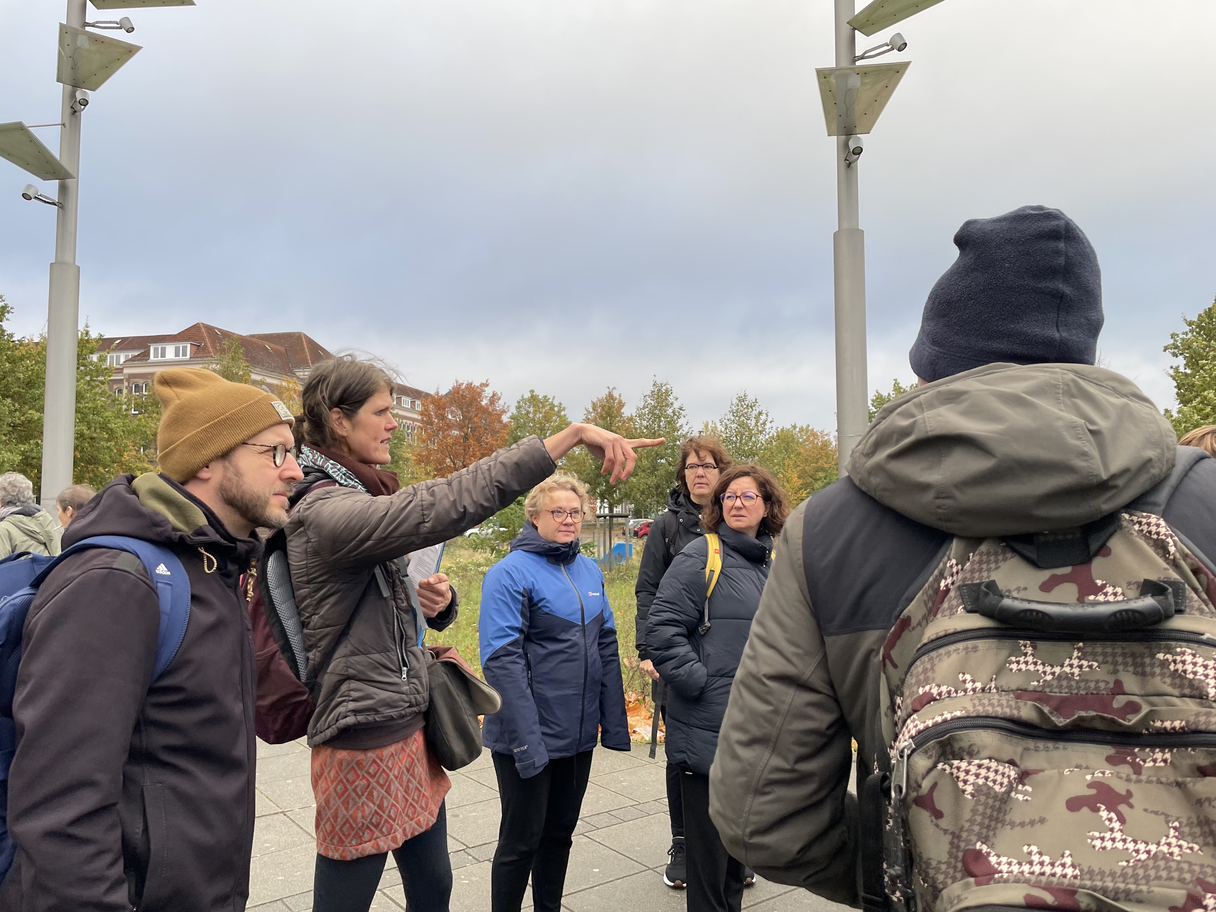 Exploring Lindenhof with the Biodiverse Cities team