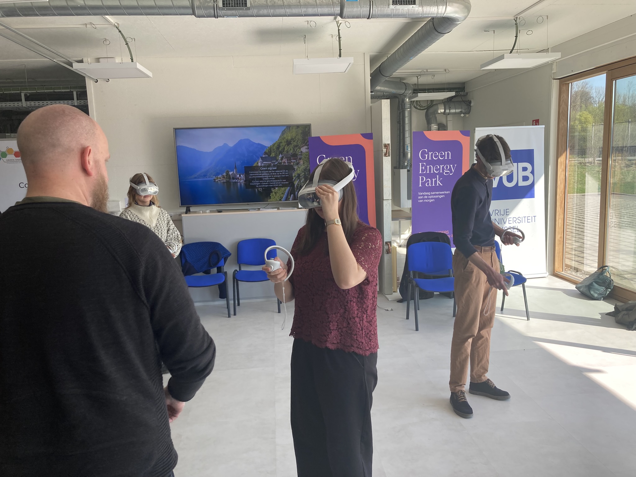 VR goggles