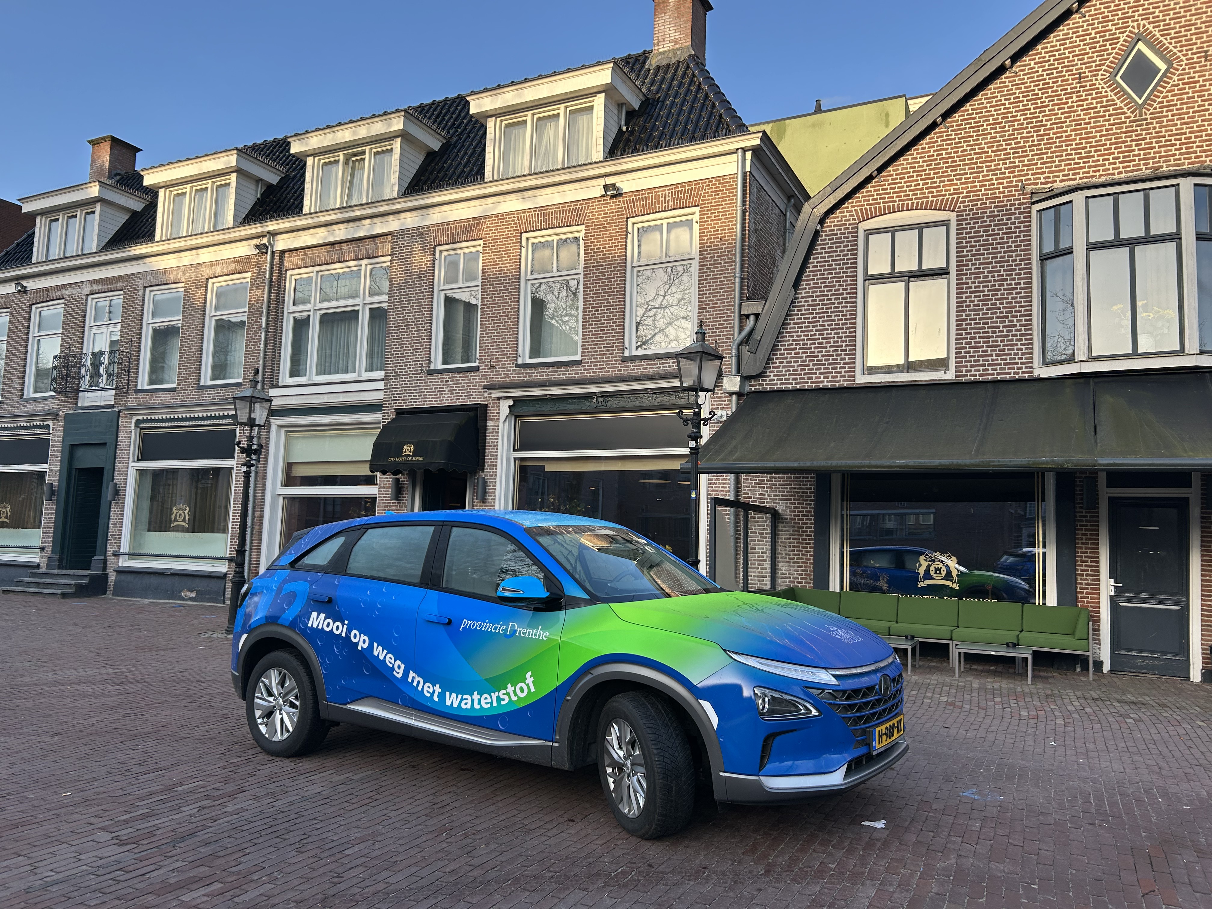 Hydrogen-powered vehicles from Provincie Drenthe