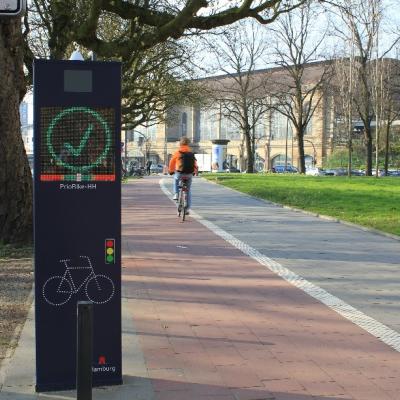 Figure 2: PrioBike speed advice for cyclists ©BVM Hamburg