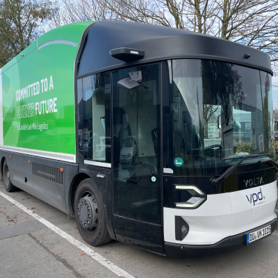 One of VDL's electric trucks.