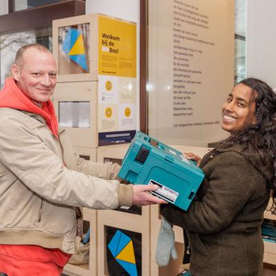 Photo of residents borrowing DIY tools from sharing stations