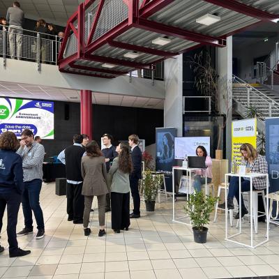 Forum Construction BUILDERS