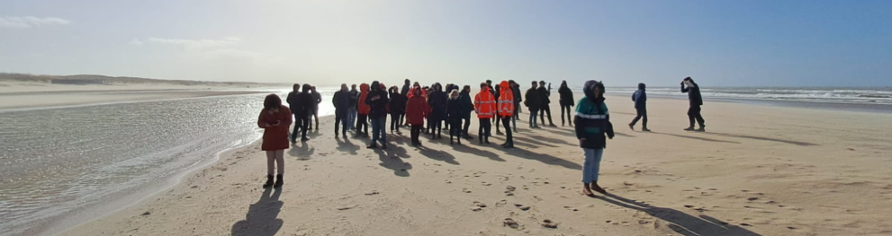 Group photo kick-off on the Sand Motor