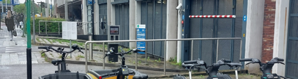 Picture of a mobility hub in Utrecht with Ebikes and CargoBikes