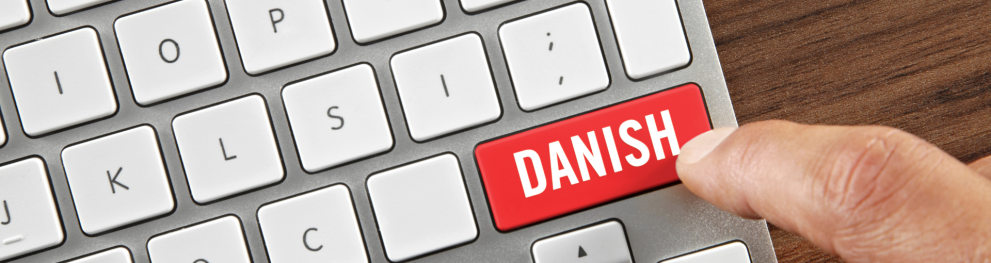 Keyboard with 'Danish' key option 