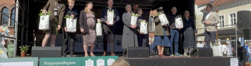 Shops on stage