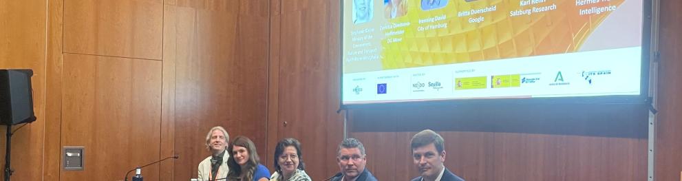 SIS62 panelists