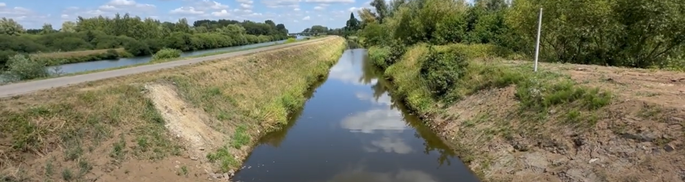The Bollaak river in Emblem (Ranst, Belgium)